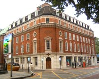 Warner Estates falls further into the red