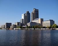 Amsterdam-skyline-THUMB.jpeg