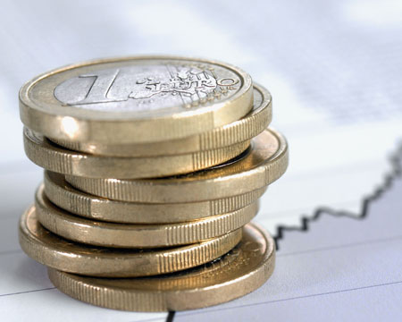 CBRE posts revenue rise