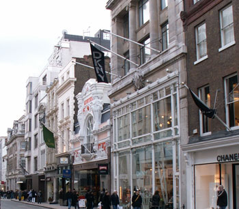 Rents jump in luxury retail hotspots