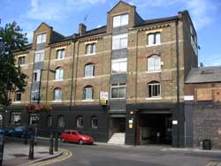 Venn lends on Thames House