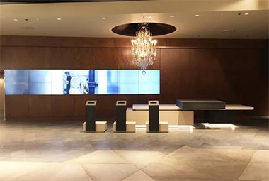 Harvey-Nicks-new-look-brum-concierge-desk-380
