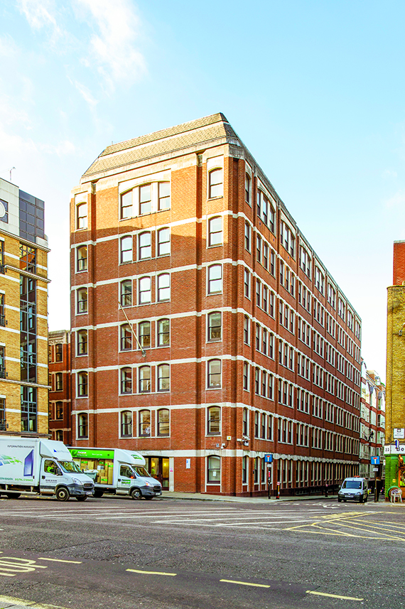 24-30 West Smithfield, EC1 570