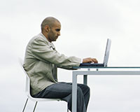 Round table: The negative perceptions of hotdesking