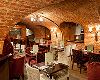 Isfield buys City bar group Kornicis