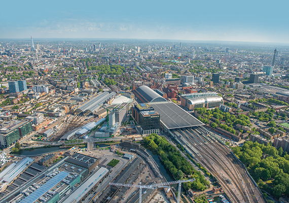 King's-Cross-ariel-Jason-Hawkes-570px