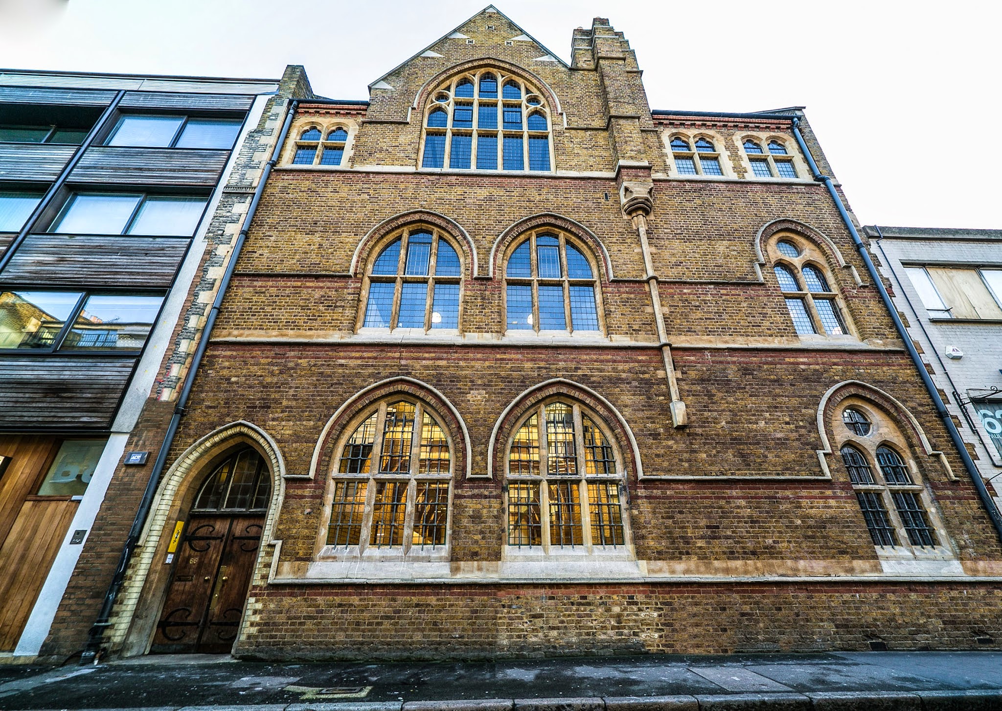 Avignon takes on Shoreditch school house