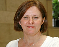 Julie-Dore-THUMB