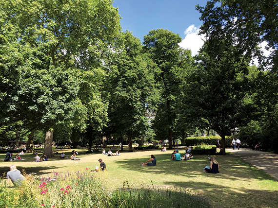 Bloomsbury-garden-570px