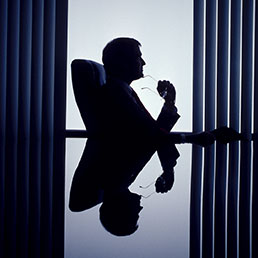 Executive-silhouette-Insta-WP