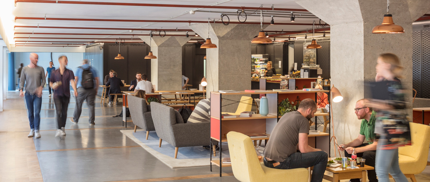 London smaller office deals are declining
