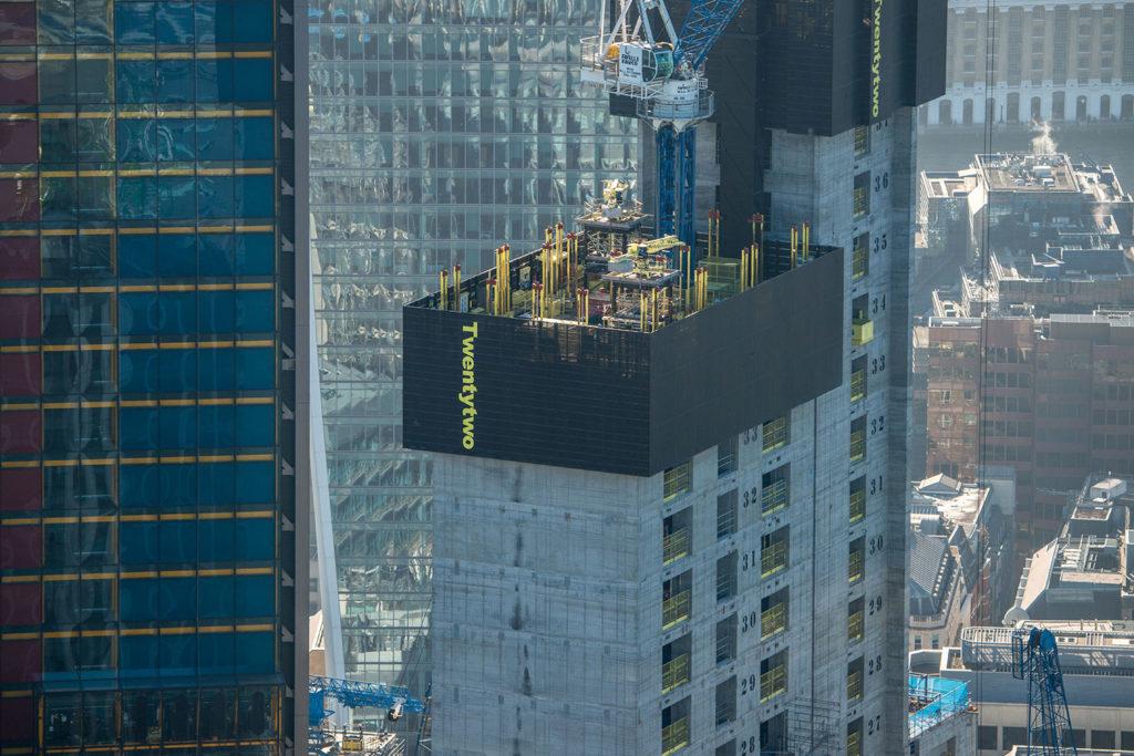 22 Bishopsgate (c) Jason Hawkes