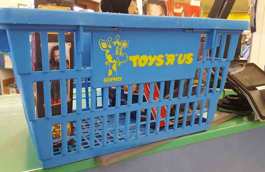 Toys R Us basket