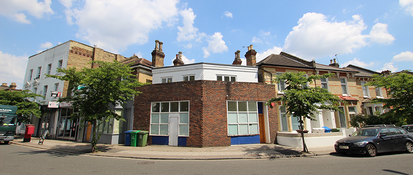 East Dulwich mixed-use property sold by Andrews & Robertson on 18 July