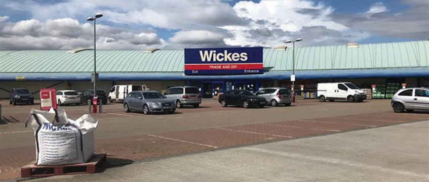 Wickes warehouse fails to hit reserve