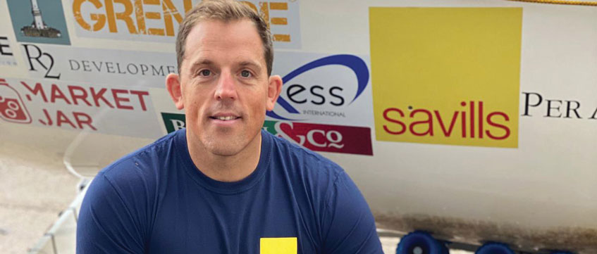 Charity and social: Four in oardacious ocean race