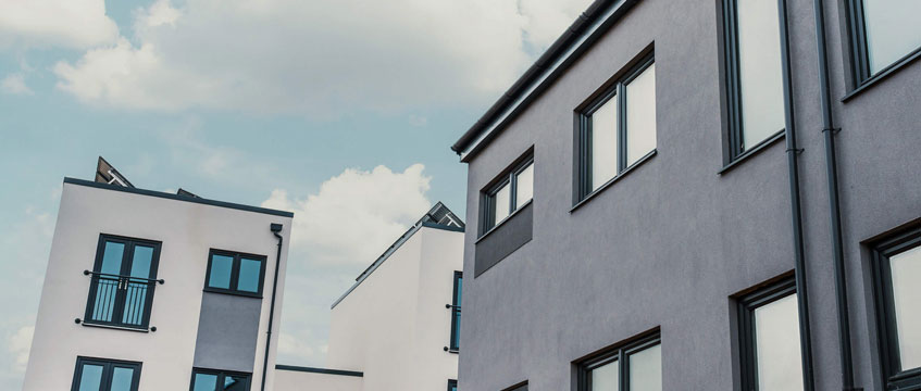 Eco homes backed by Reuben brothers get green light