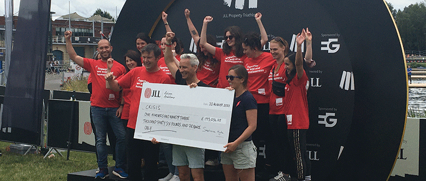 Real estate reunites to raise £193,000 for Crisis at JLL Property Triathlon