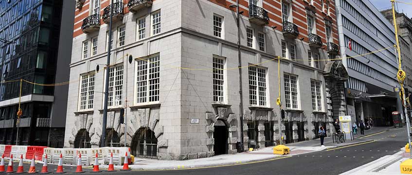 Liverpool ‘home of the Titanic’ hotel up for sale