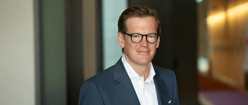 JLL bolsters life sciences team with EY hire