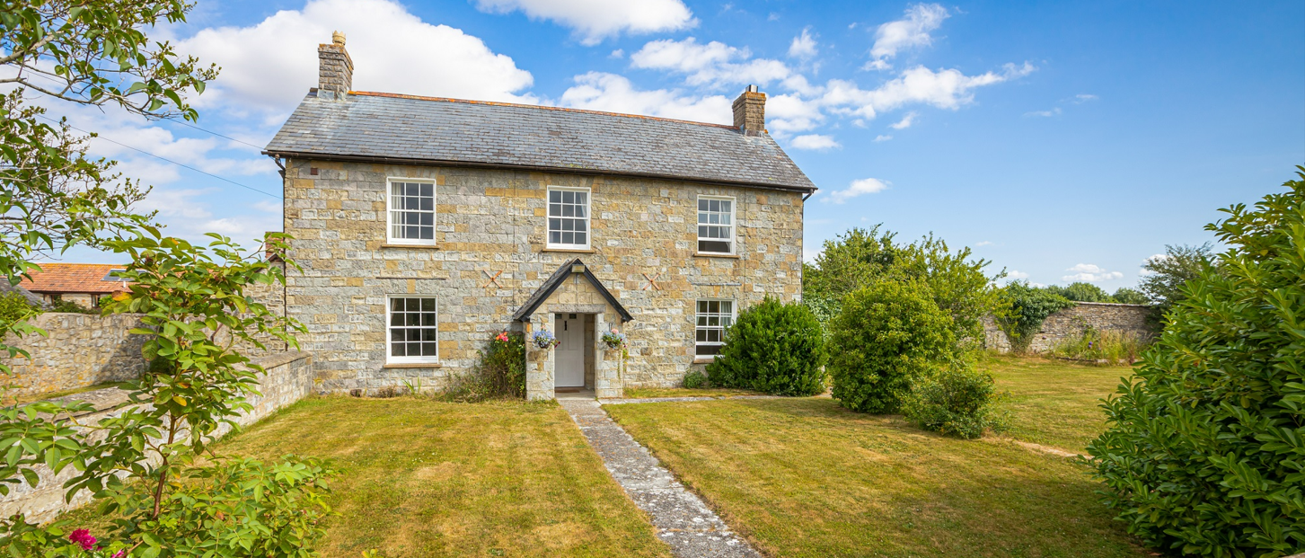 Savills kicks off brace of May sales with 150-lot catalogue