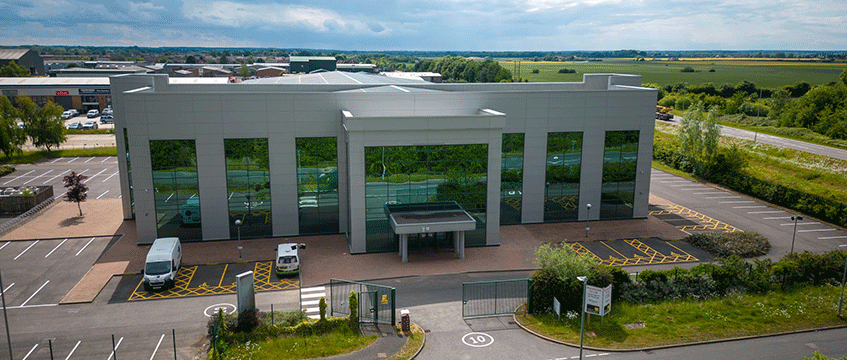 Pigeon offloads golden triangle warehouse